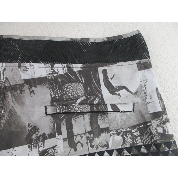 DaHui Shorts Mens 38 Black Gray Photo Print Boardshorts Surf Swim Drawstring - Picture 10 of 10